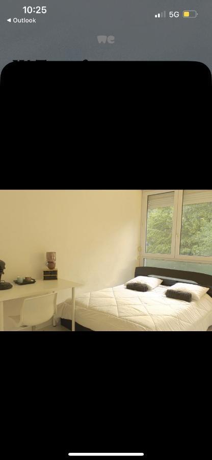 Se: 13A Rue Des Touleuses Pourpre Bed & Breakfast Cergy Ngoại thất bức ảnh