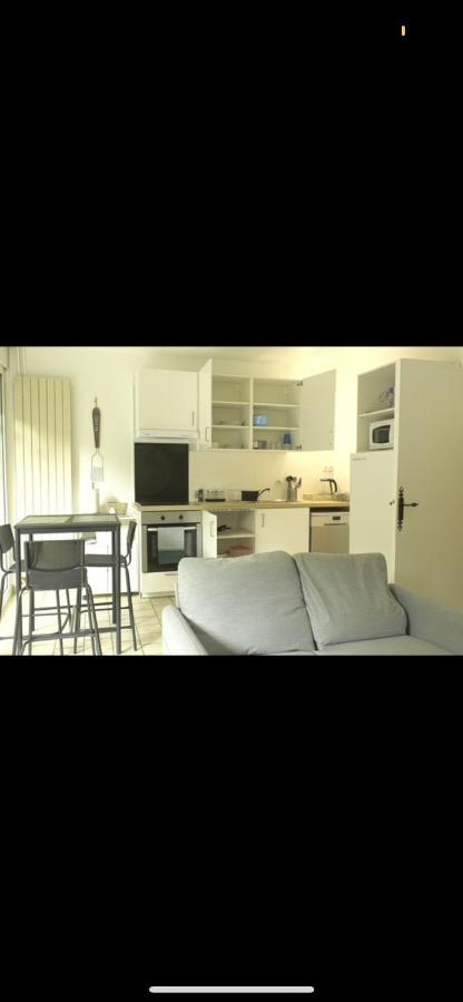 Se: 13A Rue Des Touleuses Pourpre Bed & Breakfast Cergy Ngoại thất bức ảnh